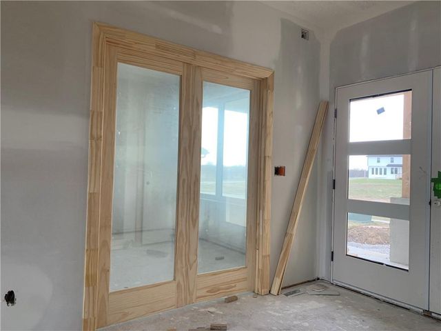 10411 N Liberty Street, Kansas City, MO 64155