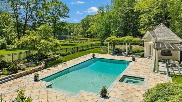 26 Longmeadow Drive, Westwood, MA 02090