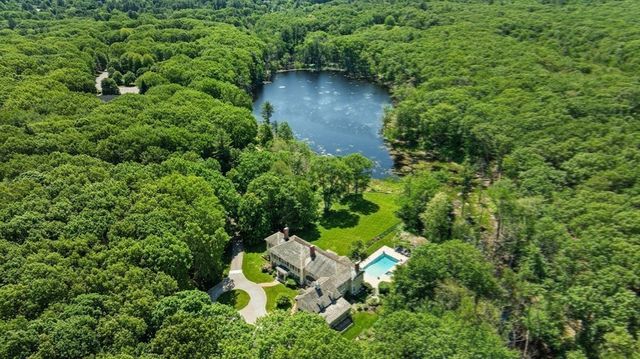 26 Longmeadow Drive, Westwood, MA 02090