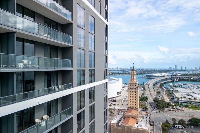 159 NE 6th Street 2012, Miami, FL 33132