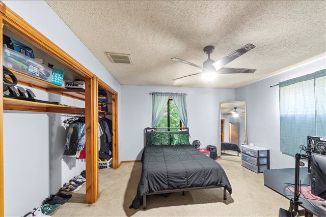 11 N Sycamore Avenue, West Fork, AR 72774