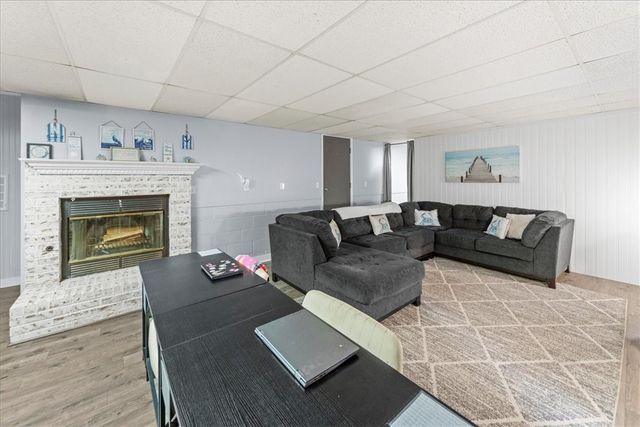 11 N Sycamore Avenue, West Fork, AR 72774