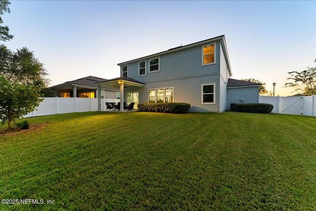 3060 FREE BIRD Loop, Green Cove Springs, FL 32043