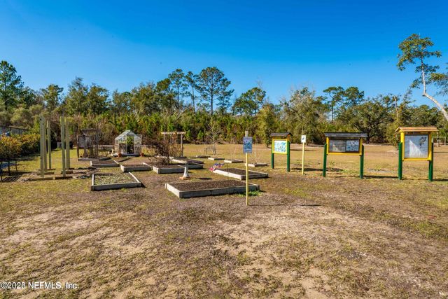 3060 FREE BIRD Loop, Green Cove Springs, FL 32043