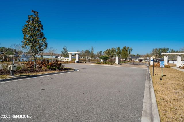 3060 FREE BIRD Loop, Green Cove Springs, FL 32043