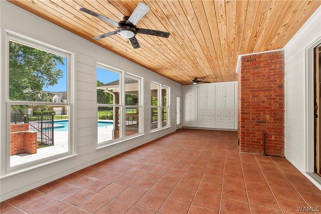 11417 Woodbank Rdg, Tuscaloosa, AL 35405