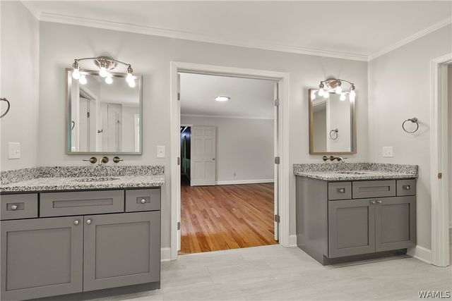 11417 Woodbank Rdg, Tuscaloosa, AL 35405