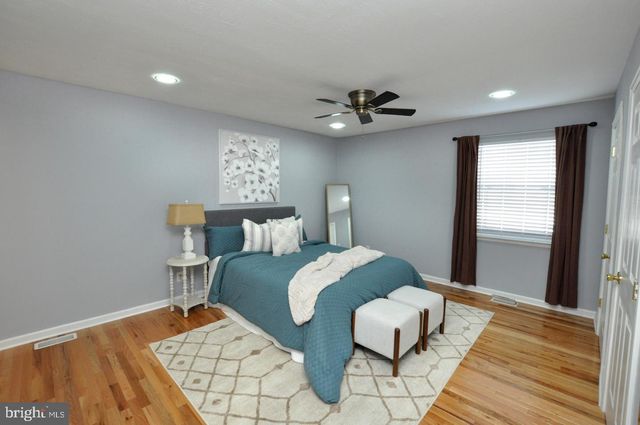 44 GREENBROOK DR, Marlton, NJ 08053