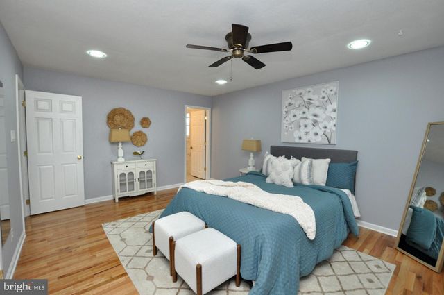 44 GREENBROOK DR, Marlton, NJ 08053