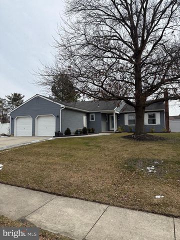 44 GREENBROOK DR, Marlton, NJ 08053