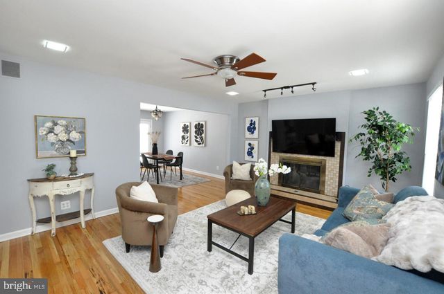 44 GREENBROOK DR, Marlton, NJ 08053