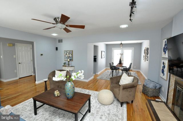 44 GREENBROOK DR, Marlton, NJ 08053