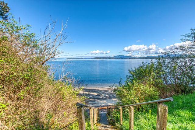 27 Bramblewood Lane, Friday Harbor, WA 98250