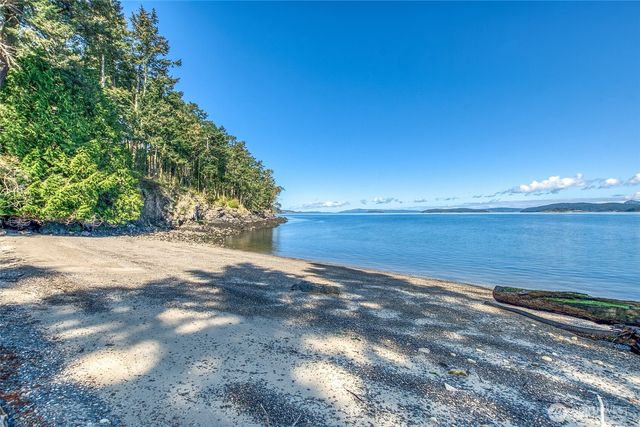 27 Bramblewood Lane, Friday Harbor, WA 98250