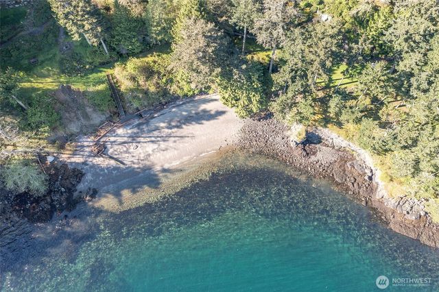 27 Bramblewood Lane, Friday Harbor, WA 98250