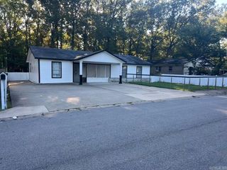 9705 Comstock Road, Little Rock, AR 72209