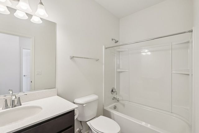 8122 Arlington Lane, Joliet, IL 60431