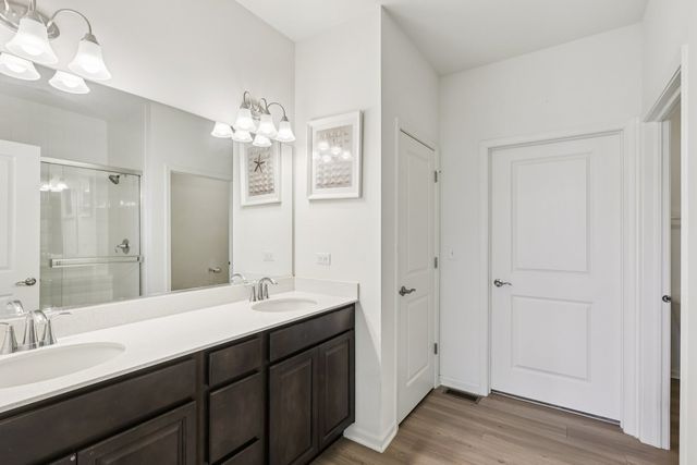 8122 Arlington Lane, Joliet, IL 60431