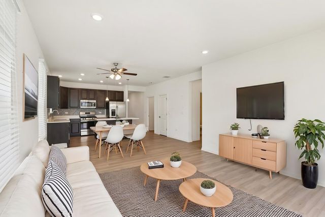 8122 Arlington Lane, Joliet, IL 60431