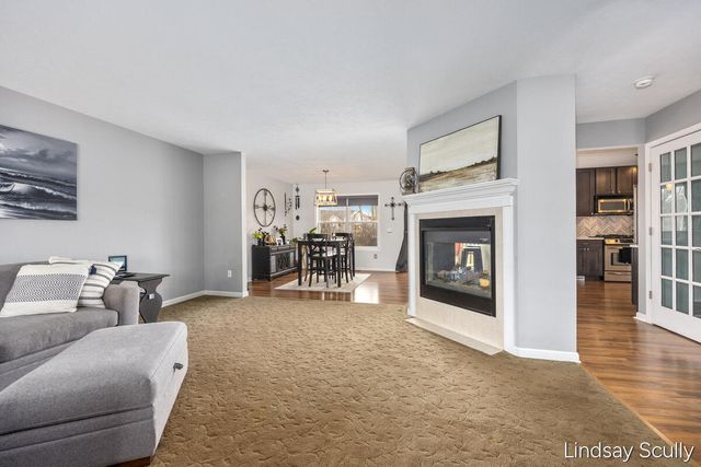 7855 Meadowood Drive, Hudsonville, MI 49426