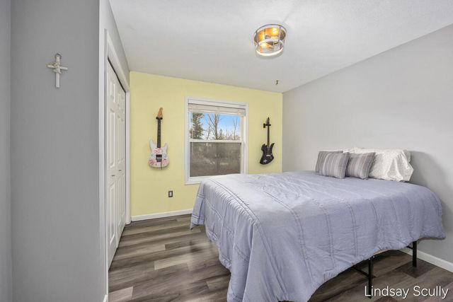 7855 Meadowood Drive, Hudsonville, MI 49426