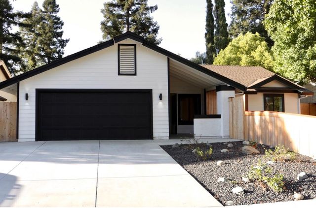 1525 Woodland Oakd, Sacramento, CA 95835