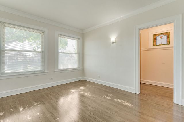 9836 S Drexel Avenue, Chicago, IL 60628