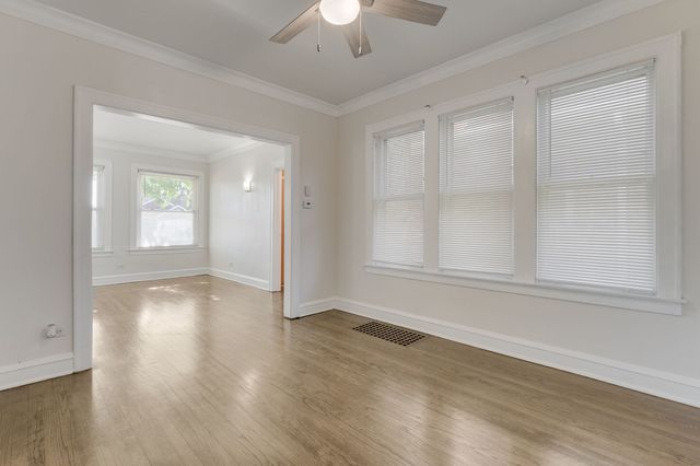 9836 S Drexel Avenue, Chicago, IL 60628