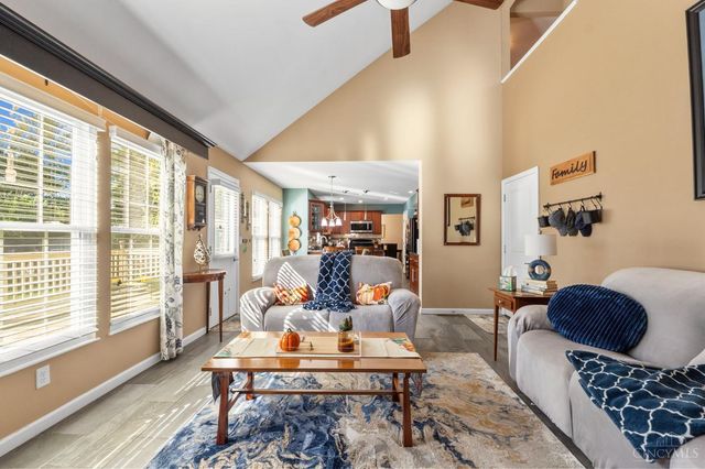 8892 Rambling Ridge Drive, West Chester, OH 45069