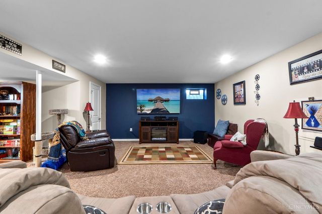 8892 Rambling Ridge Drive, West Chester, OH 45069