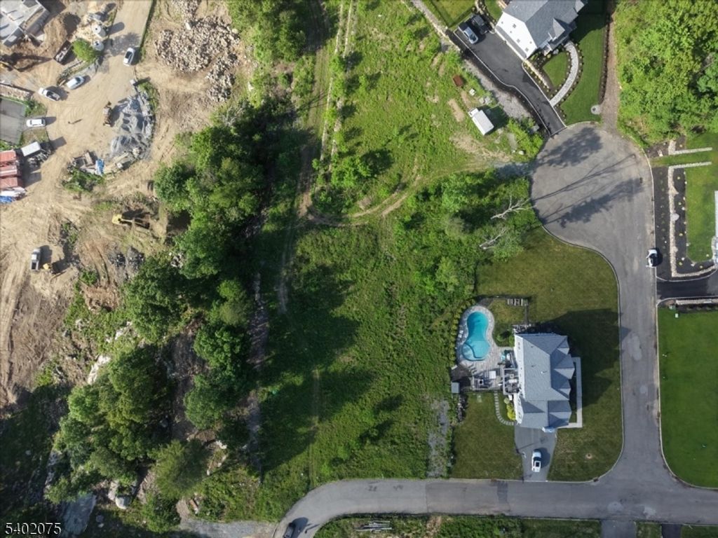 60 Heritage Dr, West Milford Twp., NJ 07480 — photo 3