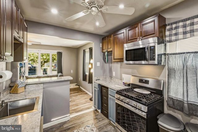 1183 HARKER AVE, West Deptford, NJ 08096