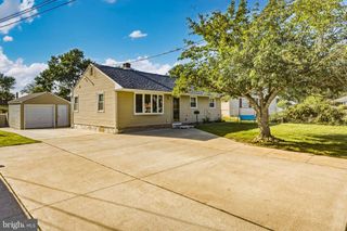 1183 HARKER AVE, West Deptford, NJ 08096