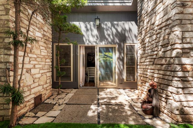 10810 Pinehurst DR 1, Austin, TX 78747