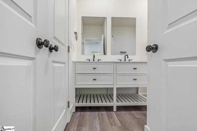 4050 Parris Bridge Road, Boiling Springs, SC 29316