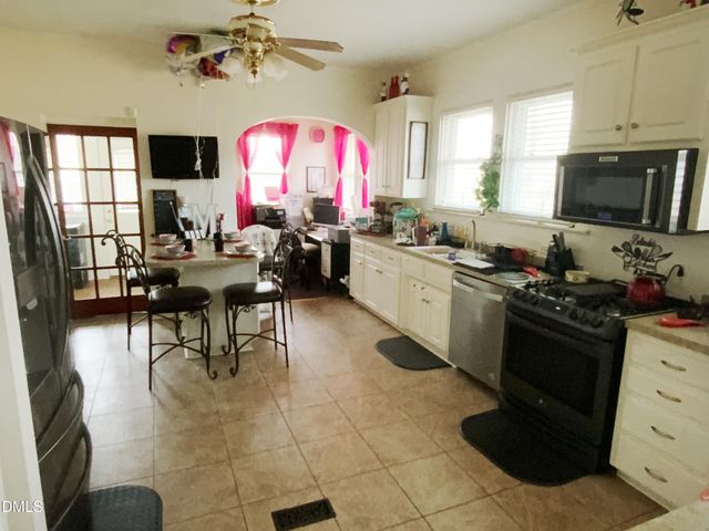 304 W Harnett Street, Dunn, NC 28334