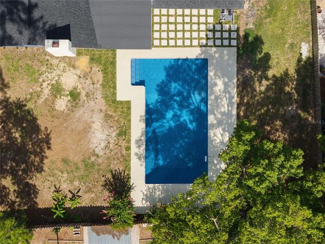 327 SE 50TH AVENUE, Ocala, FL 34471