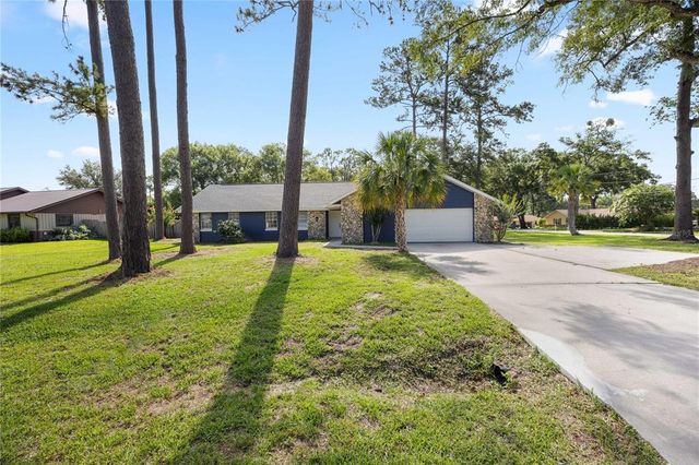 327 SE 50TH AVENUE, Ocala, FL 34471
