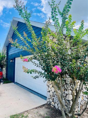 327 SE 50TH AVENUE, Ocala, FL 34471