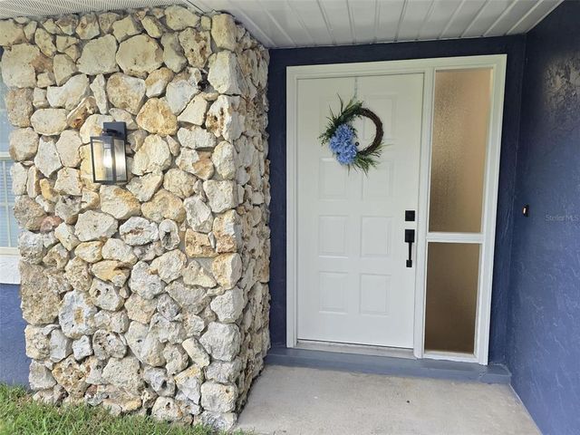327 SE 50TH AVENUE, Ocala, FL 34471