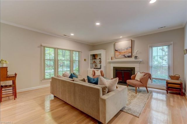 2813 Silas Ridge Road, Winston-salem, NC 27106