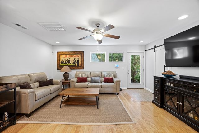 310 W 18th Street, Chattanooga, TN 37408