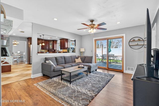 3 Annie Drive, Howell, NJ 07731