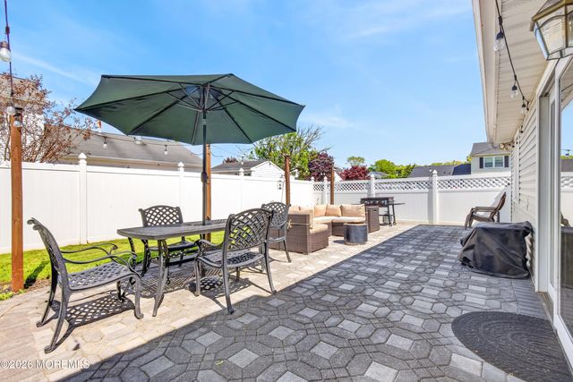 3 Annie Drive, Howell, NJ 07731