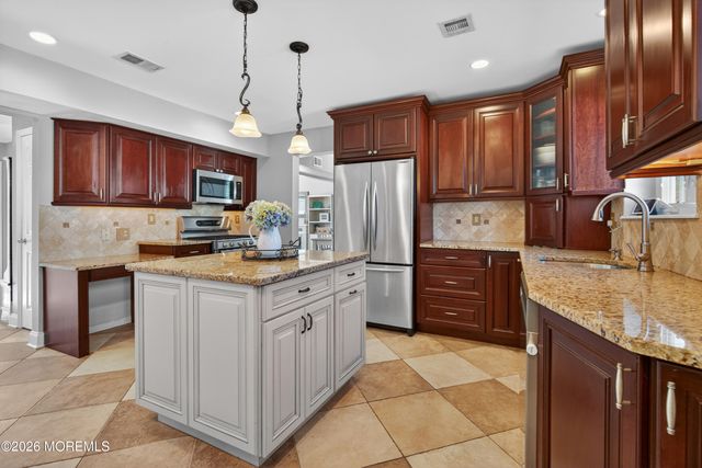 3 Annie Drive, Howell, NJ 07731