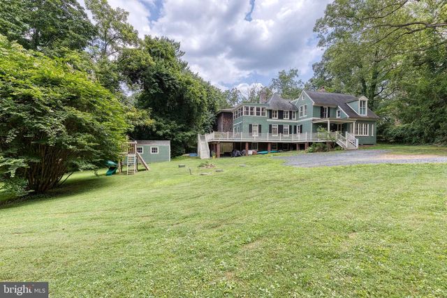 6130 LAWYERS HILL RD, Elkridge, MD 21075