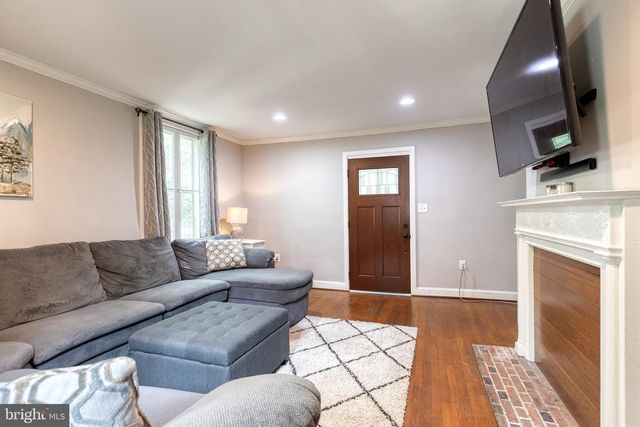 6130 LAWYERS HILL RD, Elkridge, MD 21075