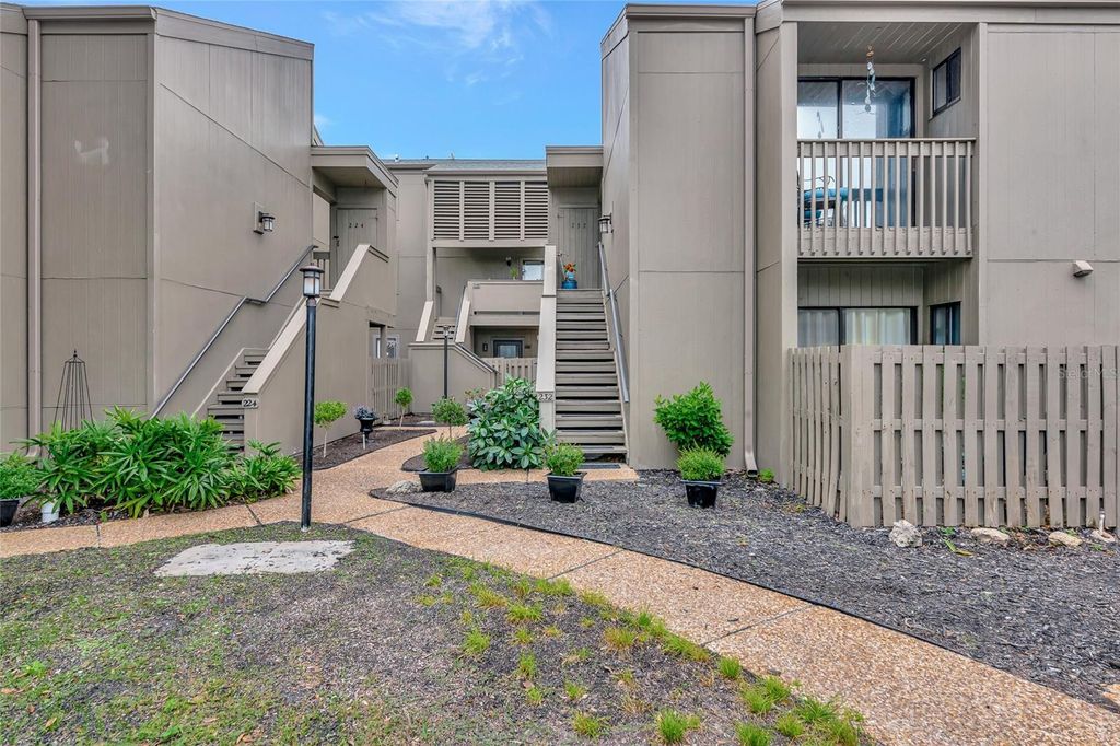 232 WOODLAND DRIVE, Osprey, FL 34229