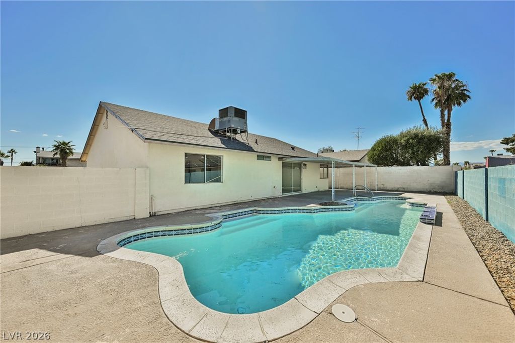 2302 Wagonwheel Avenue, Las Vegas, NV 89119 — exterior