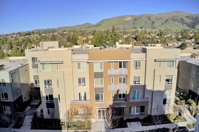 45378 Tom Blalock St 302, Fremont, CA 94539